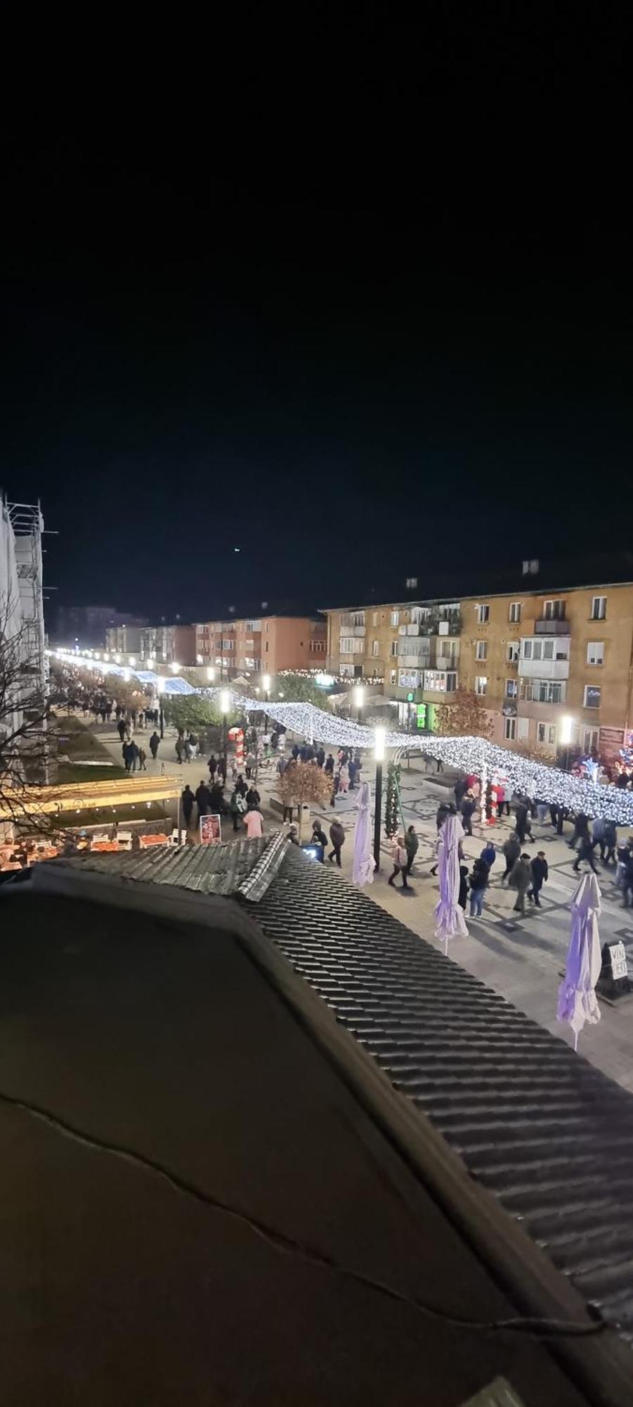 Apartament Central Pe Pietonala Nr2 Vajdahunyad Kültér fotó